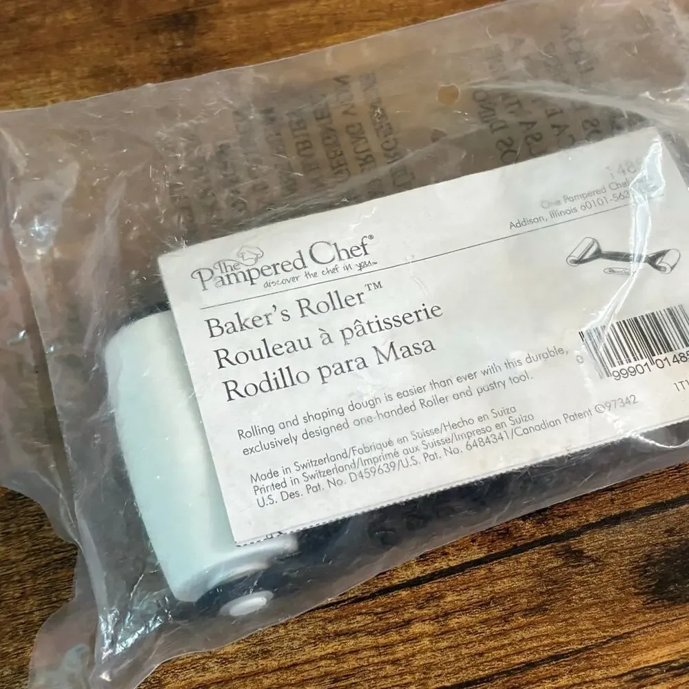 Pampered Chef Bakers Roller Baking Tool Accessories Pastry Tool New